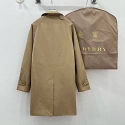 Burberry Mid-length Camden Heritage Car Coat Honey
