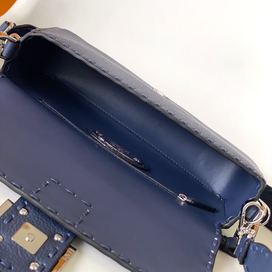 Fendi Baguette Navy Blue Selleria Bag Fendi Baguette Navy Blue Selleria Bag