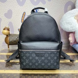 Louis Vuitton Discovery Backpack M31033