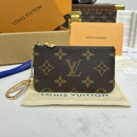 Louis Vuitton Key Pouch M62650