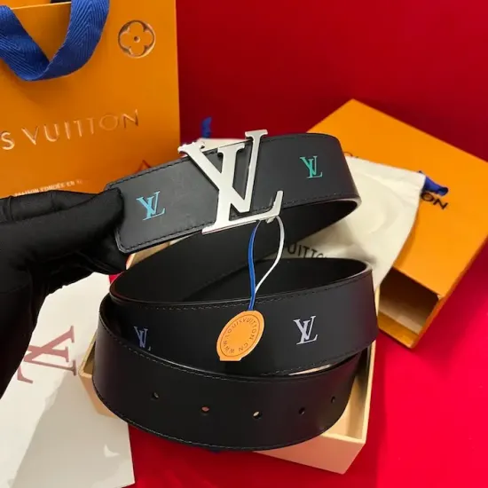 Replica LV Initiales Belt – High-Quality Reversible Design Replica LV Initiales 40mm Reversible Belt – Monogram Buckle & Leather Strap