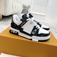 LV Trainer Sneaker 1A9JG6