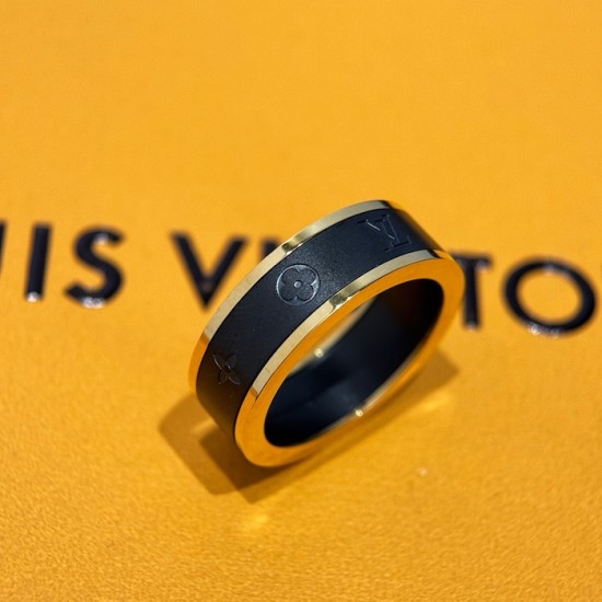 Louis Vuitton Les Gastons Vuitton Small Ring Yellow Gold and Titanium Q0H44M Louis Vuitton Les Gastons Vuitton Small Ring Yellow Gold and Titanium Q0H44M