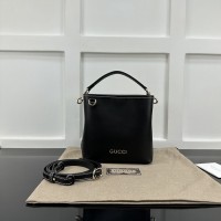 Gucci GG Emblem mini bucket bag ‎815118