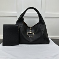 Gucci Softbit maxi shoulder bag Black