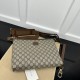 Gucci Medium messenger bag beige ‎726833