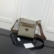 Gucci GG Supreme small messenger bag ‎681021