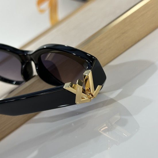Louis Vuitton LV GO-14 Cat Eye Sunglasses Z2104W Louis Vuitton LV GO-14 Cat Eye Sunglasses Z2104W