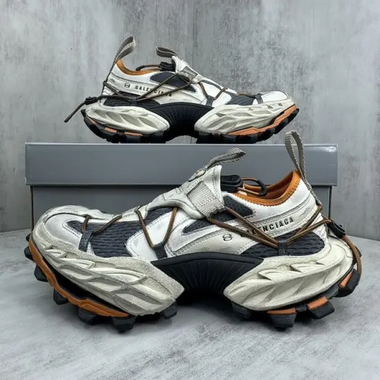 Balenciaga Hike Sneaker in Beige/Orange Balenciaga Hike Sneaker in Beige/Orange